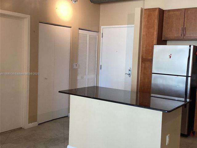 Квартира в аренду номер3503 - фото 7440779