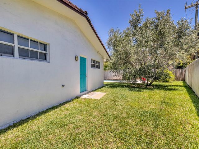 Продажа дома по адресу 3213 Dover Rd - фото 6046883