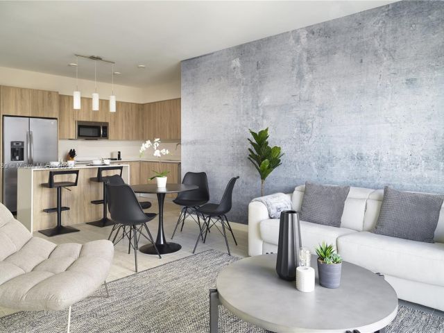 Продажа квартиры #N-705 - фото 6046295