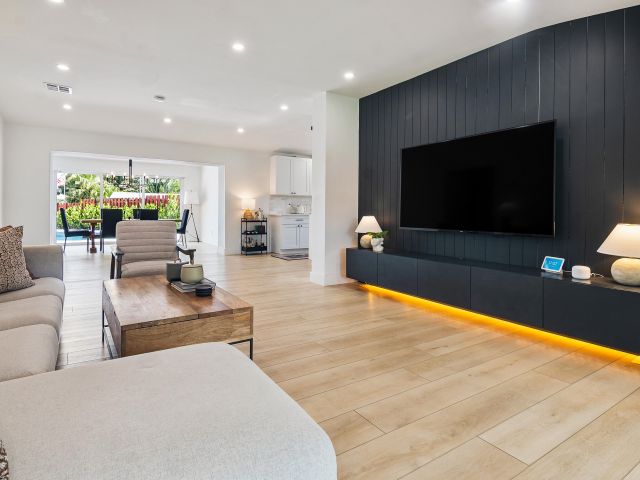 Продажа дома по адресу 3574 Riverland Road - фото 6051246