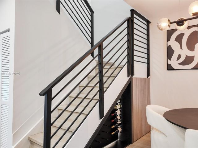 Продажа дома по адресу 7221 NW 103rd Path - фото 6045432