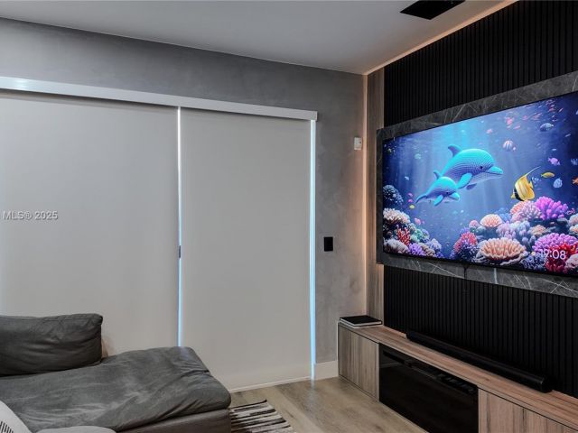 Продажа дома по адресу 7221 NW 103rd Path - фото 6045437