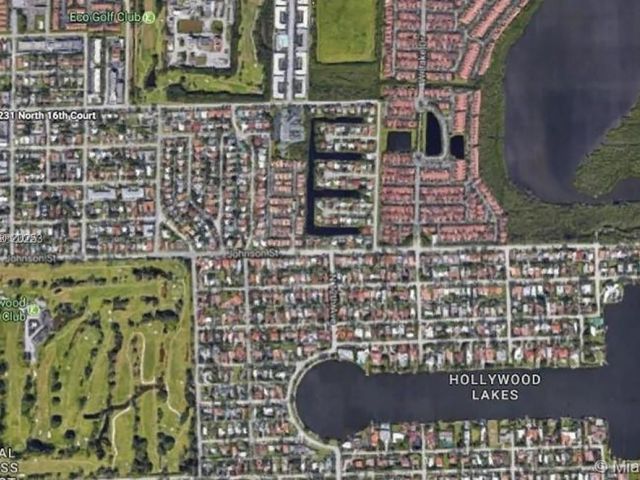 Продажа дома по адресу 1231 N 16th Ct - фото 6045585