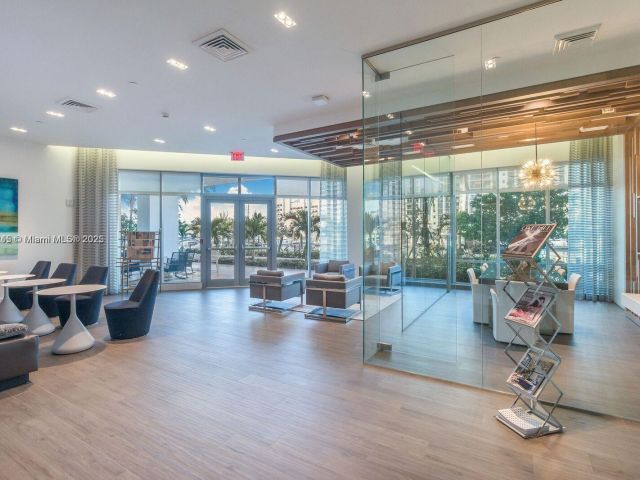 Продажа квартиры #403 - фото 6046323