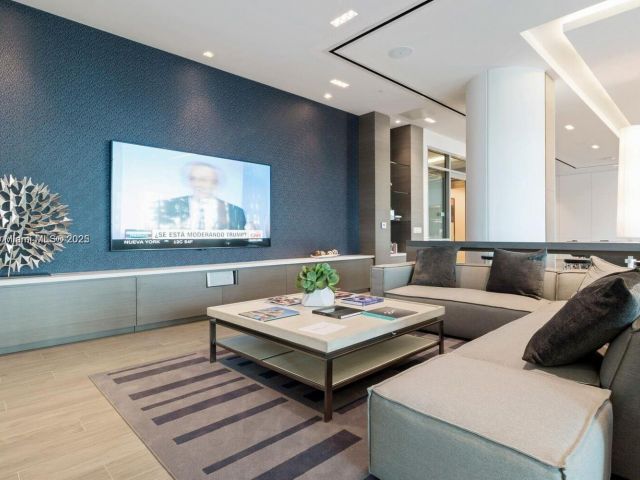 Продажа квартиры #403 - фото 6046325