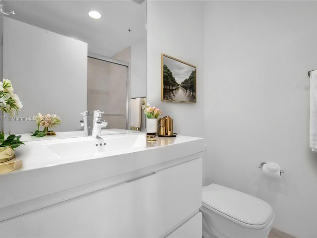 Продажа квартиры #1108 - фото 6098515