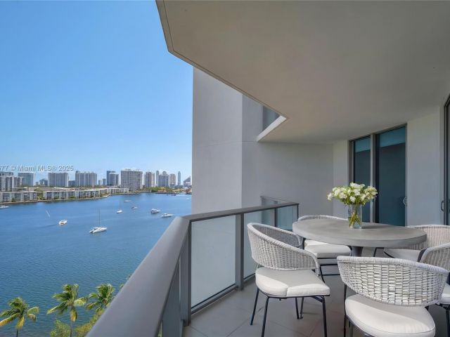 Продажа квартиры #1108 - фото 6098525