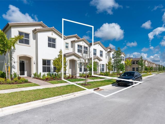 Продажа дома по адресу 26480 SW 148th Ct 26480 - фото 6048734