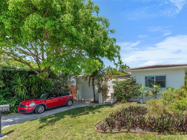 Продажа дома по адресу 9057 Emerson Ave - фото 6054869