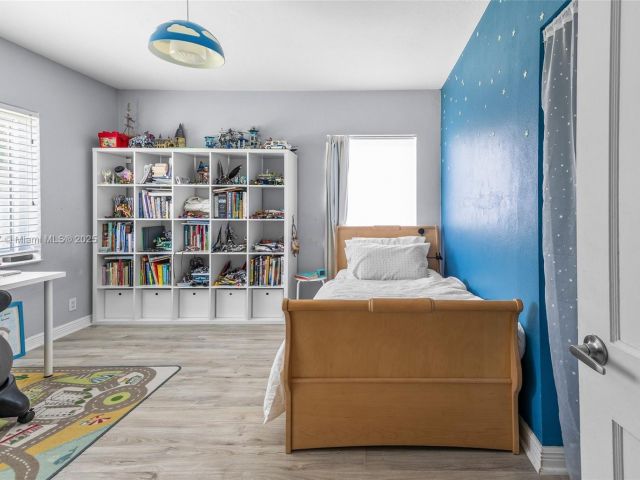 Продажа дома по адресу 9057 Emerson Ave - фото 6054872