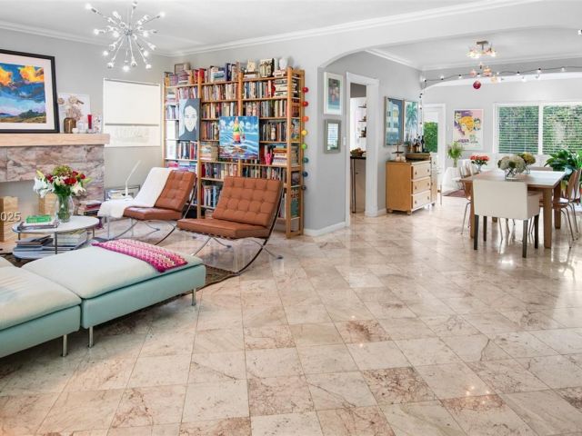 Продажа дома по адресу 9057 Emerson Ave - фото 6054884