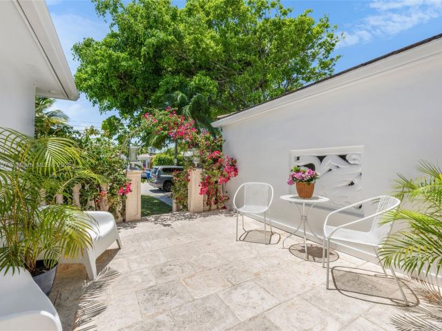 Продажа дома по адресу 9057 Emerson Ave - фото 6054886