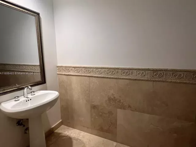 Продажа квартиры #404 - фото 6869240