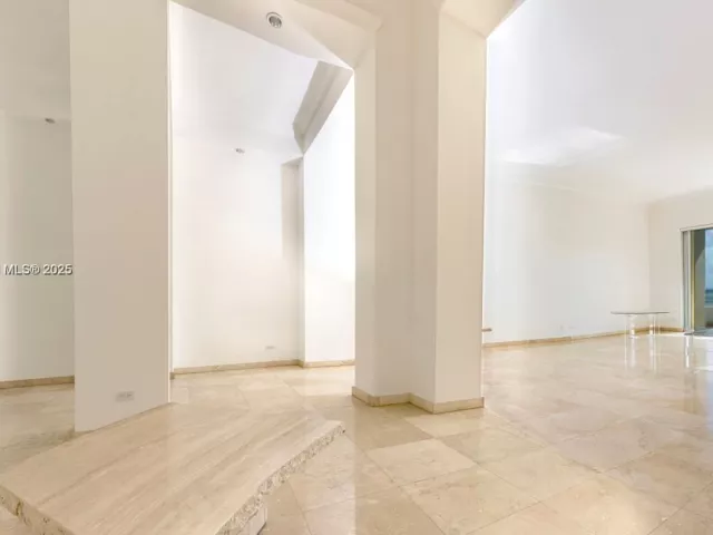 Продажа квартиры #404 - фото 6869248