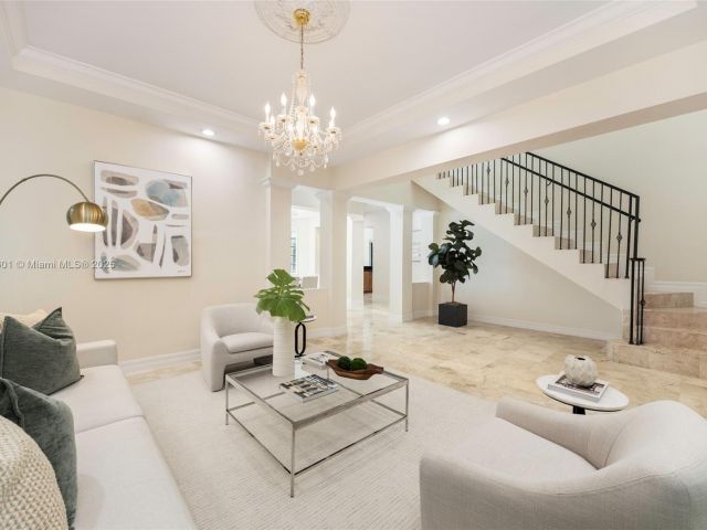 Продажа дома по адресу 7250 Erwin Rd - фото 6221056