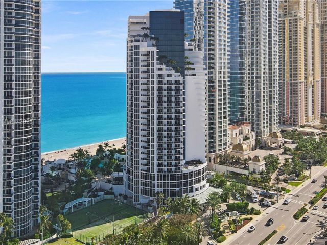 Продажа квартиры #2605 - фото 6049211