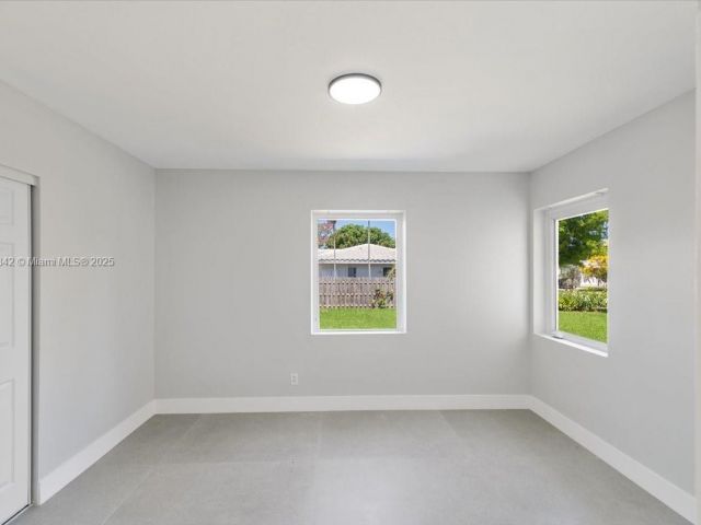 Продажа дома по адресу 1459 Jefferson St - фото 6049343