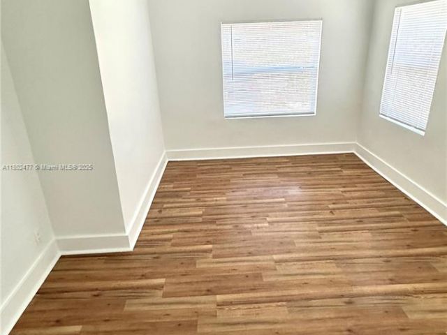 Дом в аренду по адресу 912 NW 2nd St 912 - фото 6055491