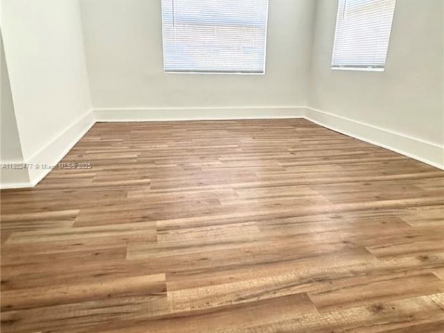 Дом в аренду по адресу 912 NW 2nd St 912 - фото 6055492