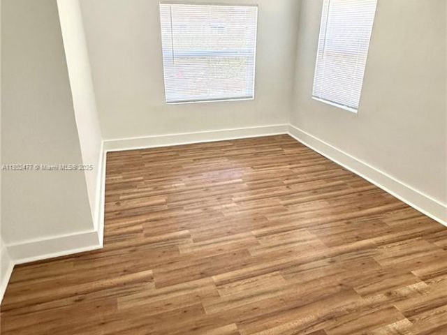 Дом в аренду по адресу 912 NW 2nd St 912 - фото 6055493