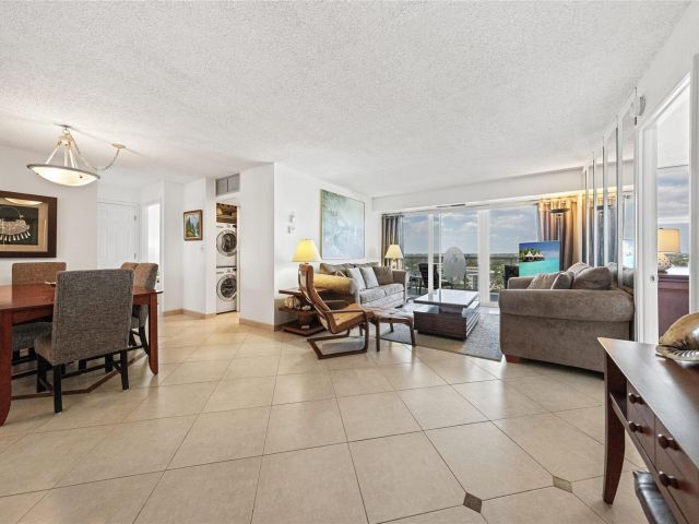 Продажа квартиры #1103 - фото 6052651