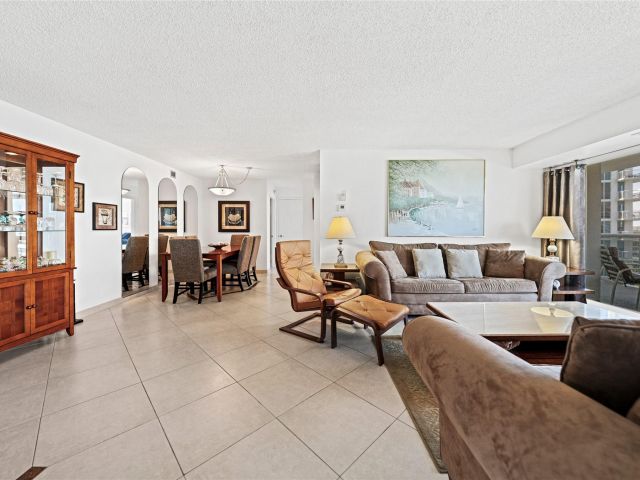 Продажа квартиры #1103 - фото 6052653