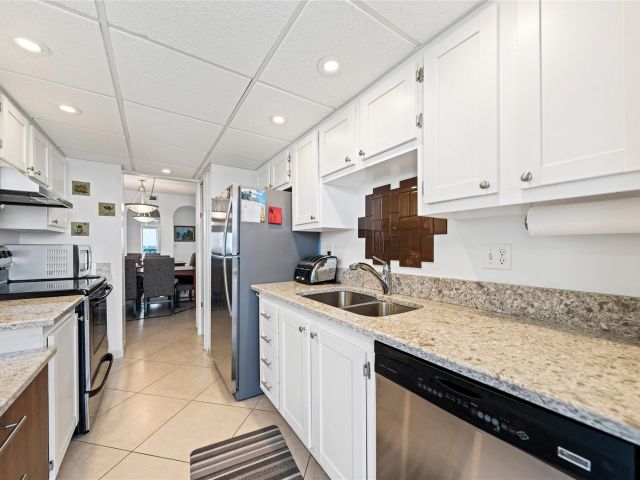 Продажа квартиры #1103 - фото 6052659