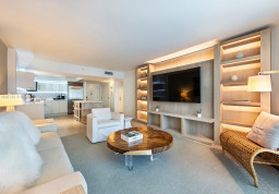 Квартира #1012