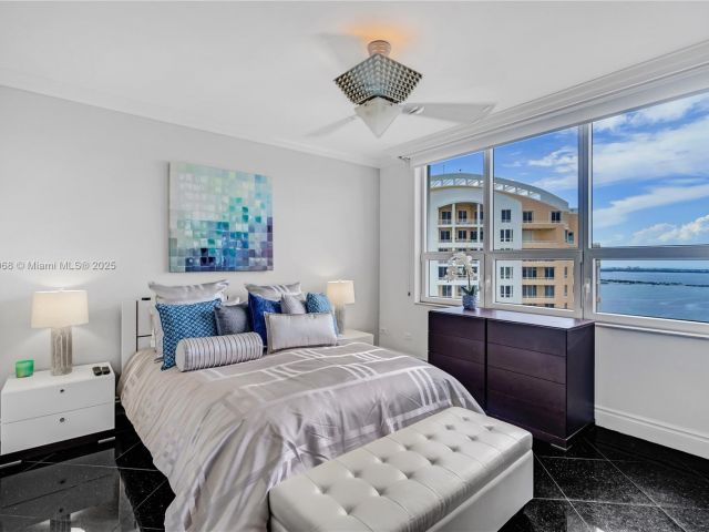 Продажа квартиры #3803 - фото 6052040