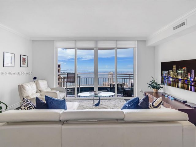 Продажа квартиры #3803 - фото 6052048