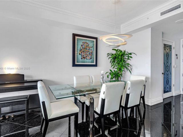 Продажа квартиры #3803 - фото 6052049