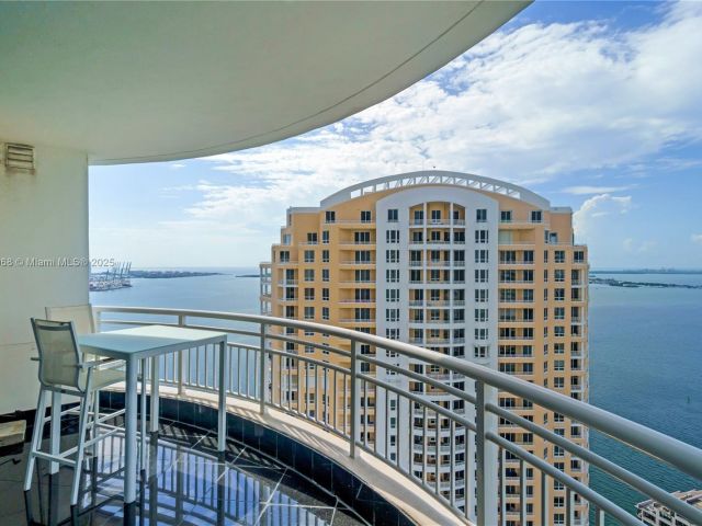 Продажа квартиры #3803 - фото 6052056