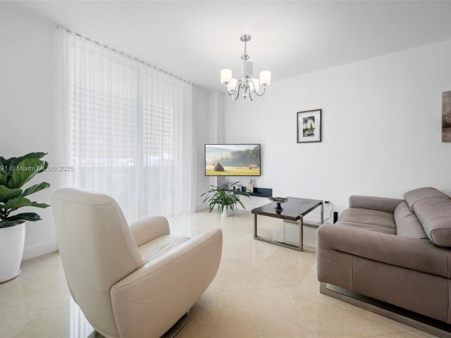 Продажа квартиры #404 - фото 6053102