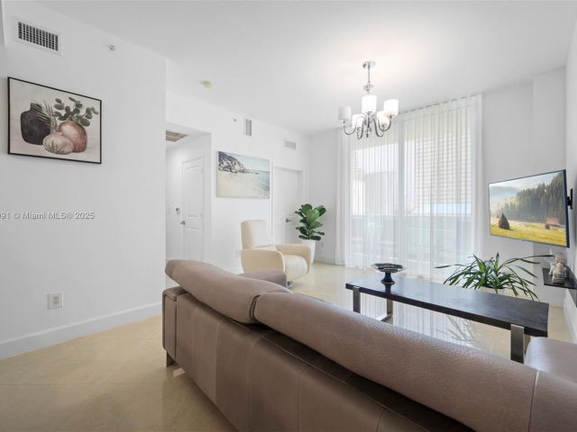 Продажа квартиры #404 - фото 6053104