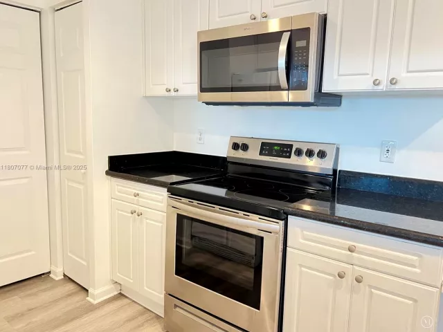 Продажа квартиры #2814 - фото 6097452