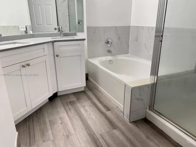 Продажа квартиры #2814 - фото 6097445