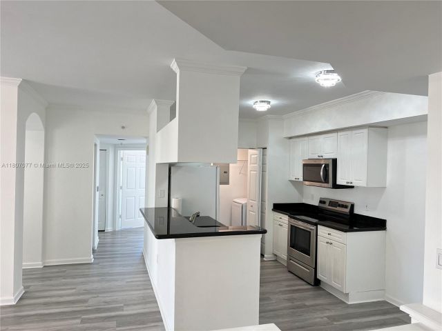 Продажа квартиры #2814 - фото 6097455