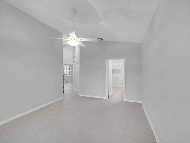 Продажа дома по адресу 7075 Via Genova - фото 6057754