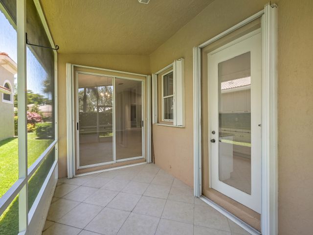 Продажа дома по адресу 7075 Via Genova - фото 6057757