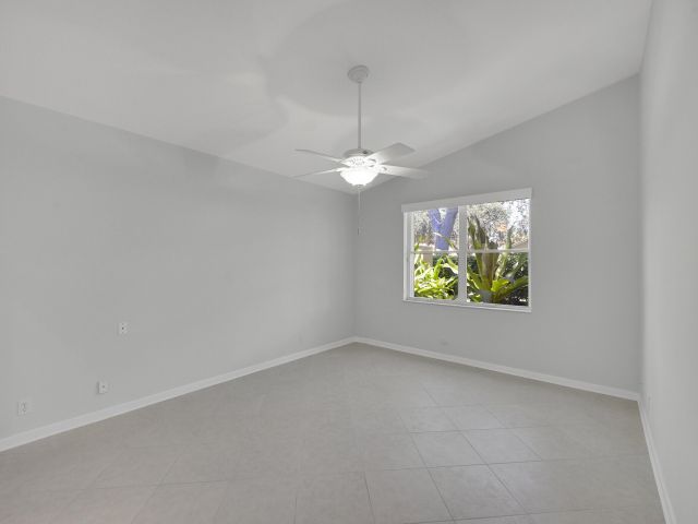 Продажа дома по адресу 7075 Via Genova - фото 6057760