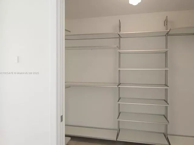 Продажа квартиры #2607 - фото 6332322