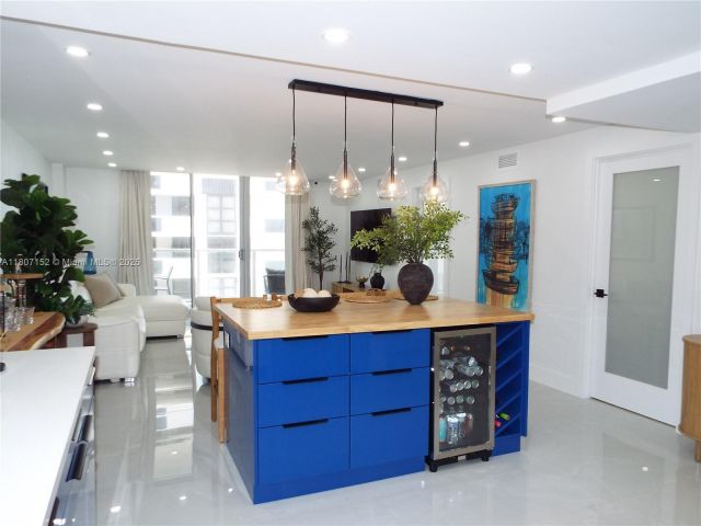 Продажа квартиры #1619 - фото 6053251