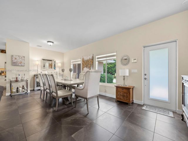 Продажа дома по адресу 15150 SW 240th St - фото 6053761