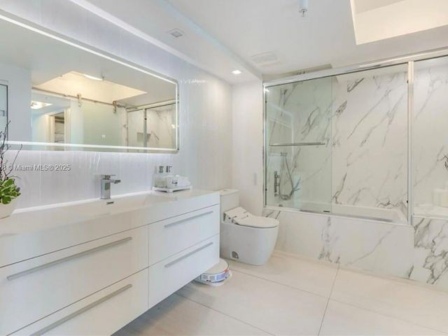 Продажа квартиры #3707 - фото 6056432