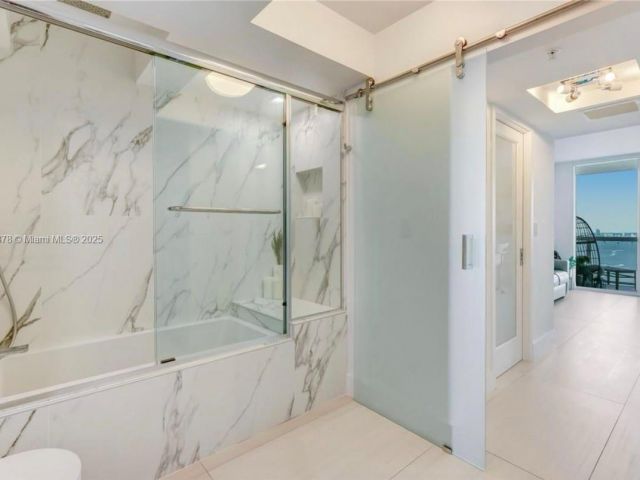 Продажа квартиры #3707 - фото 6056433