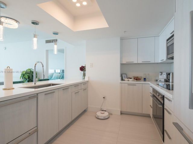 Продажа квартиры #3707 - фото 6056444