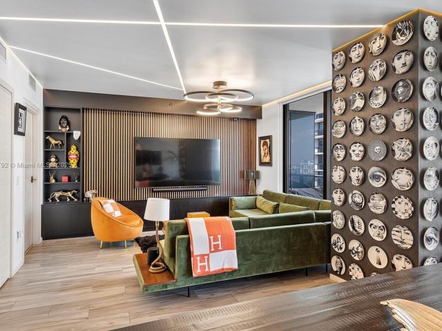 Продажа квартиры #3510 - фото 6055686