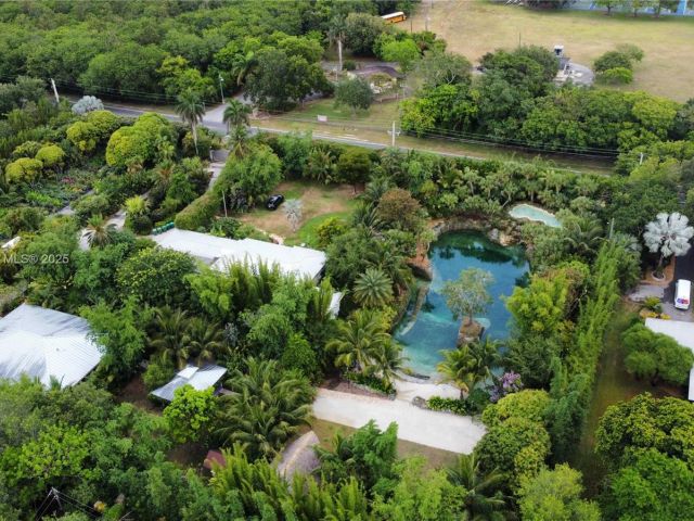 Продажа дома по адресу 16970 SW 264th St - фото 6087528