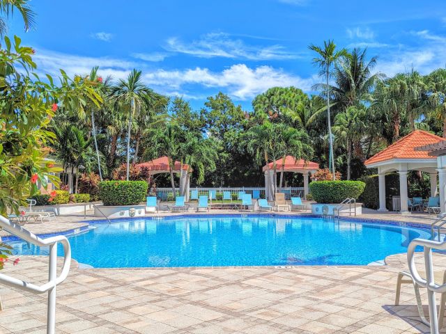 Дом в аренду по адресу 2056 Alta Meadows Lane 2308 - фото 6392338