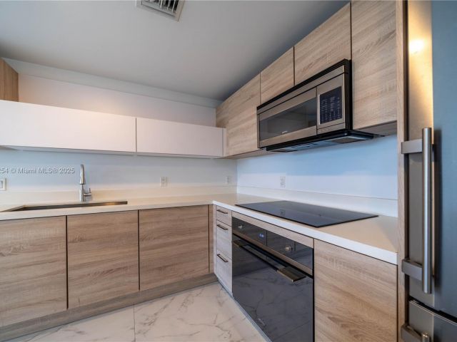 Продажа квартиры #417 - фото 6060882